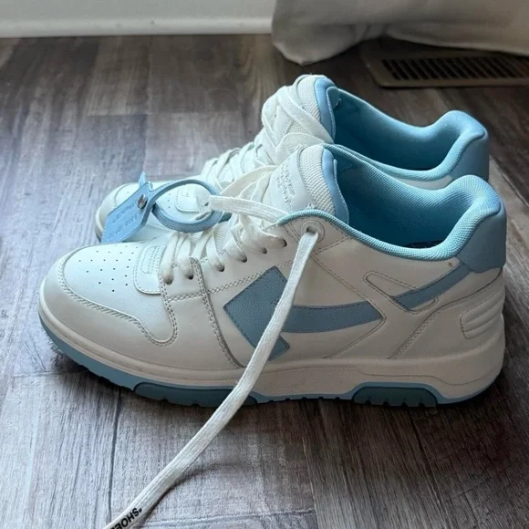 Off white ooo